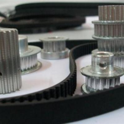 Precautions for placing the timing pulley Precautions for placing the timing pulley