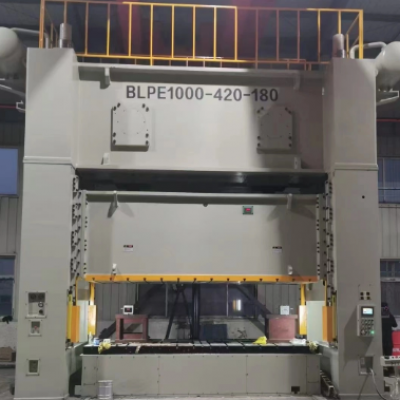 High Quality  Press Machine for 1000t Customized Machine Good Molds